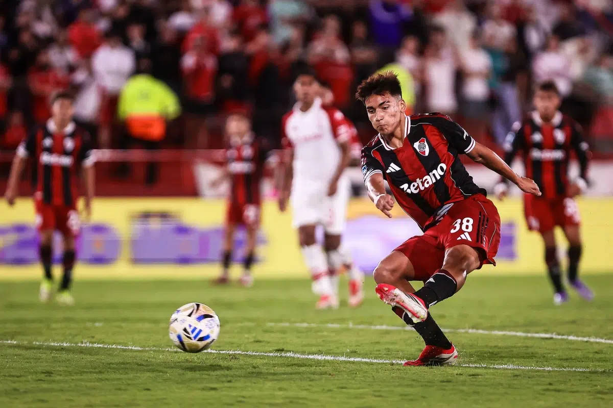 Ian Subiabre of River Plate seen in action during a Torneo Apertura Mercado Libre 2026 match, 12th Mar, 2026