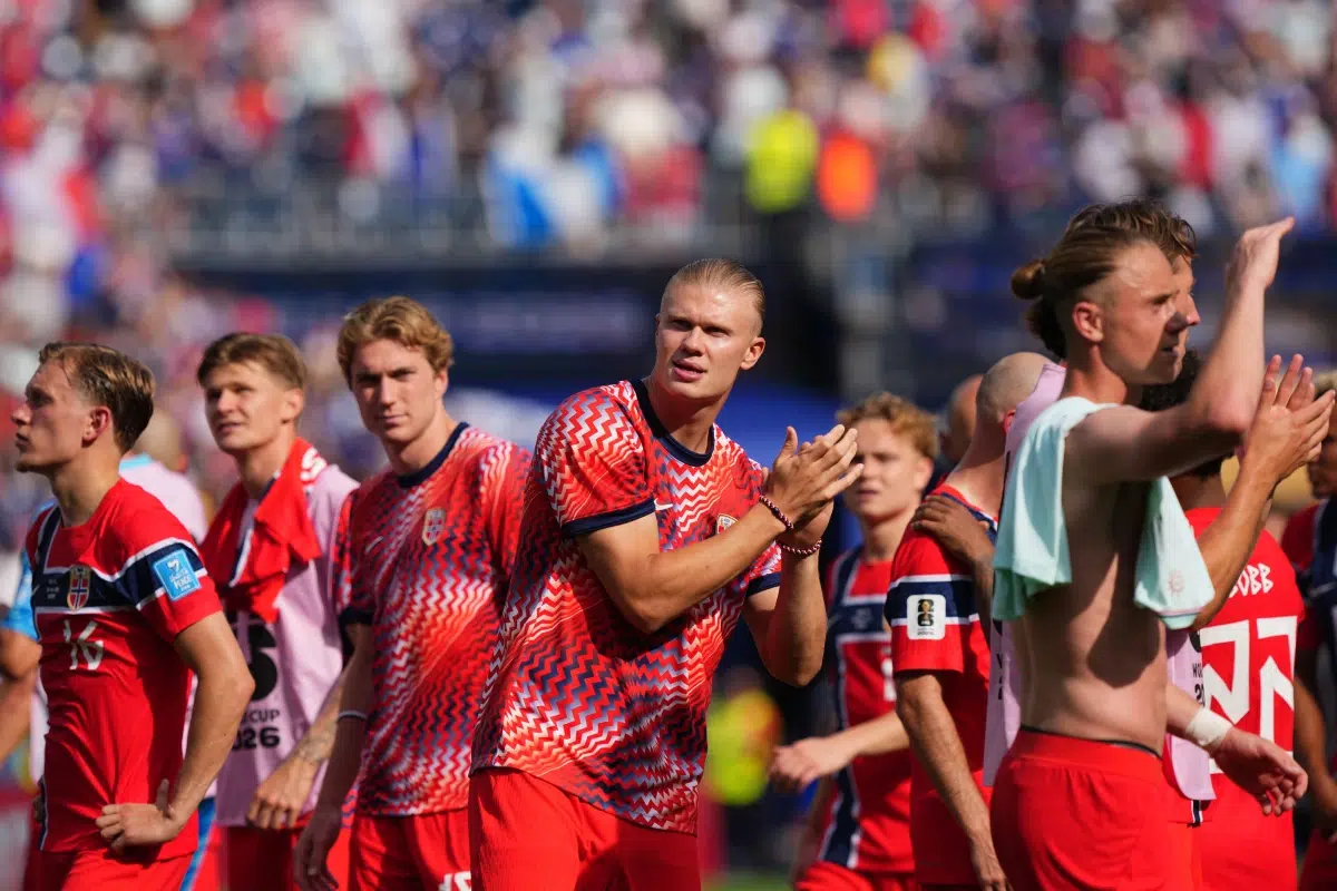 Norway's Erling Haaland applauds at the end of the World Cup Group I soccer match between Norway and France, June 26, 2026